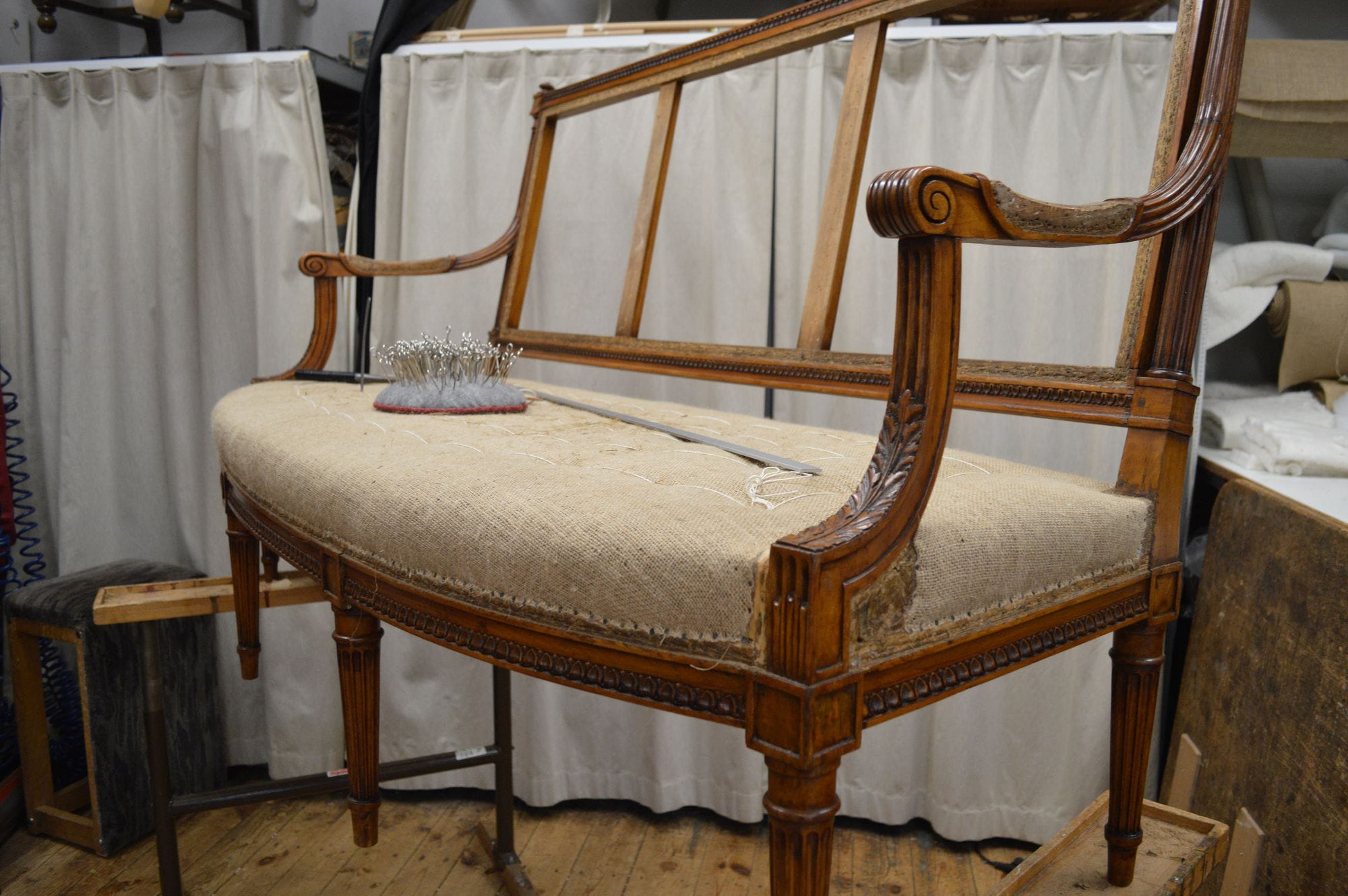 RZW Berlin: Restaurierung der Polsterung