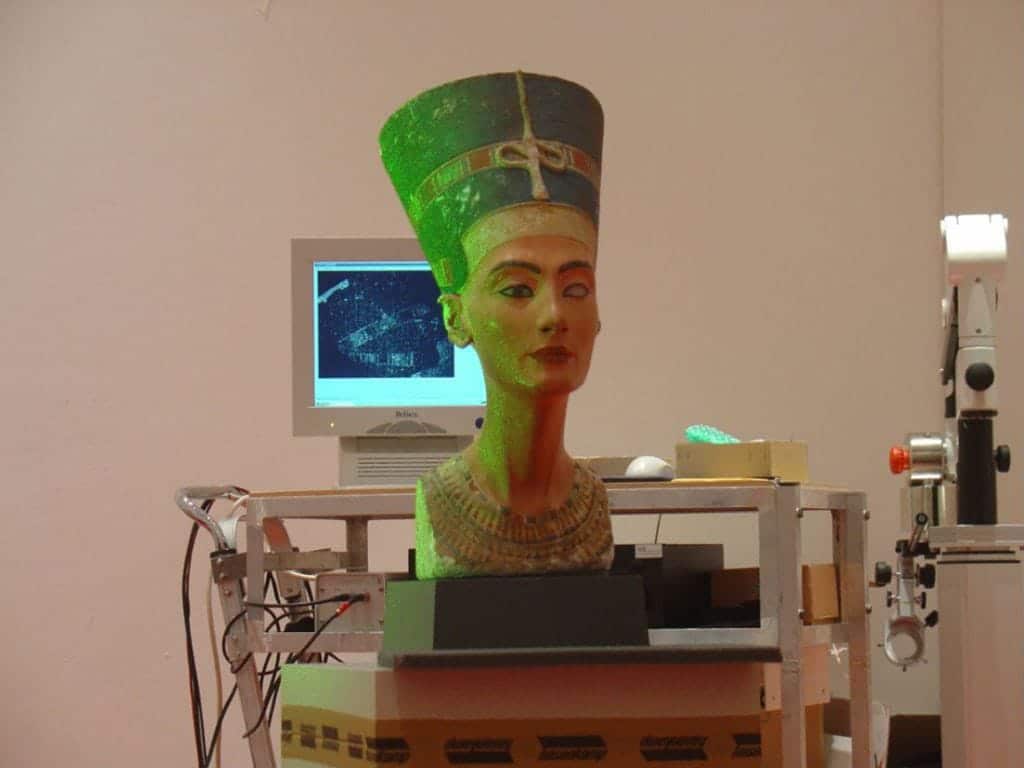 Videoholographische Untersuchung der Nofretete-Büste