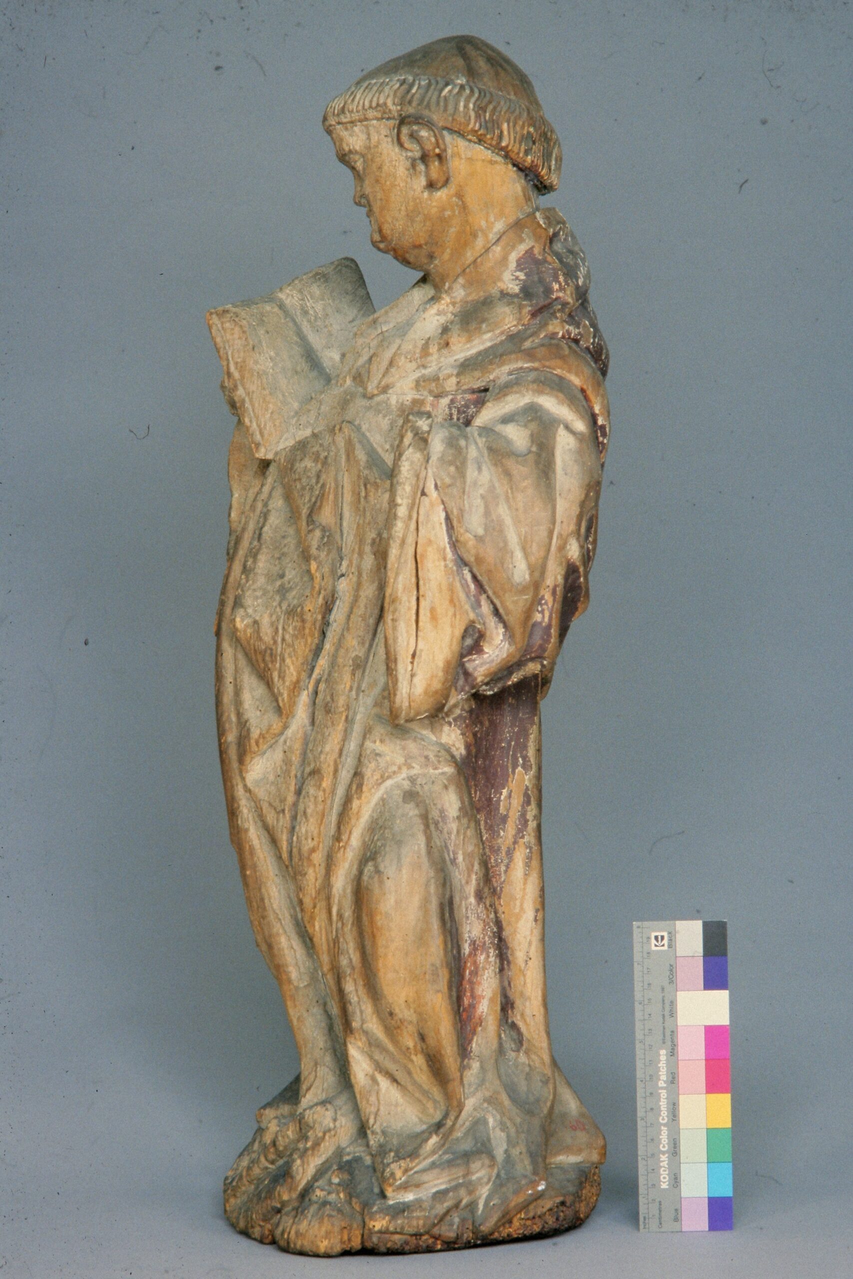 Zustandsdokumentation der Fassung einer Holzskulptur
